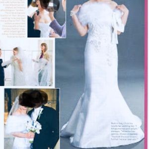 Monique Llhuiller Wedding Dress worn once